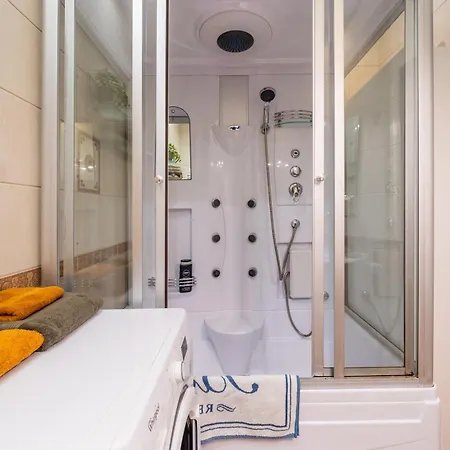 Baltic Amber In Diplomatic District & Free Parking Apartament Ryga